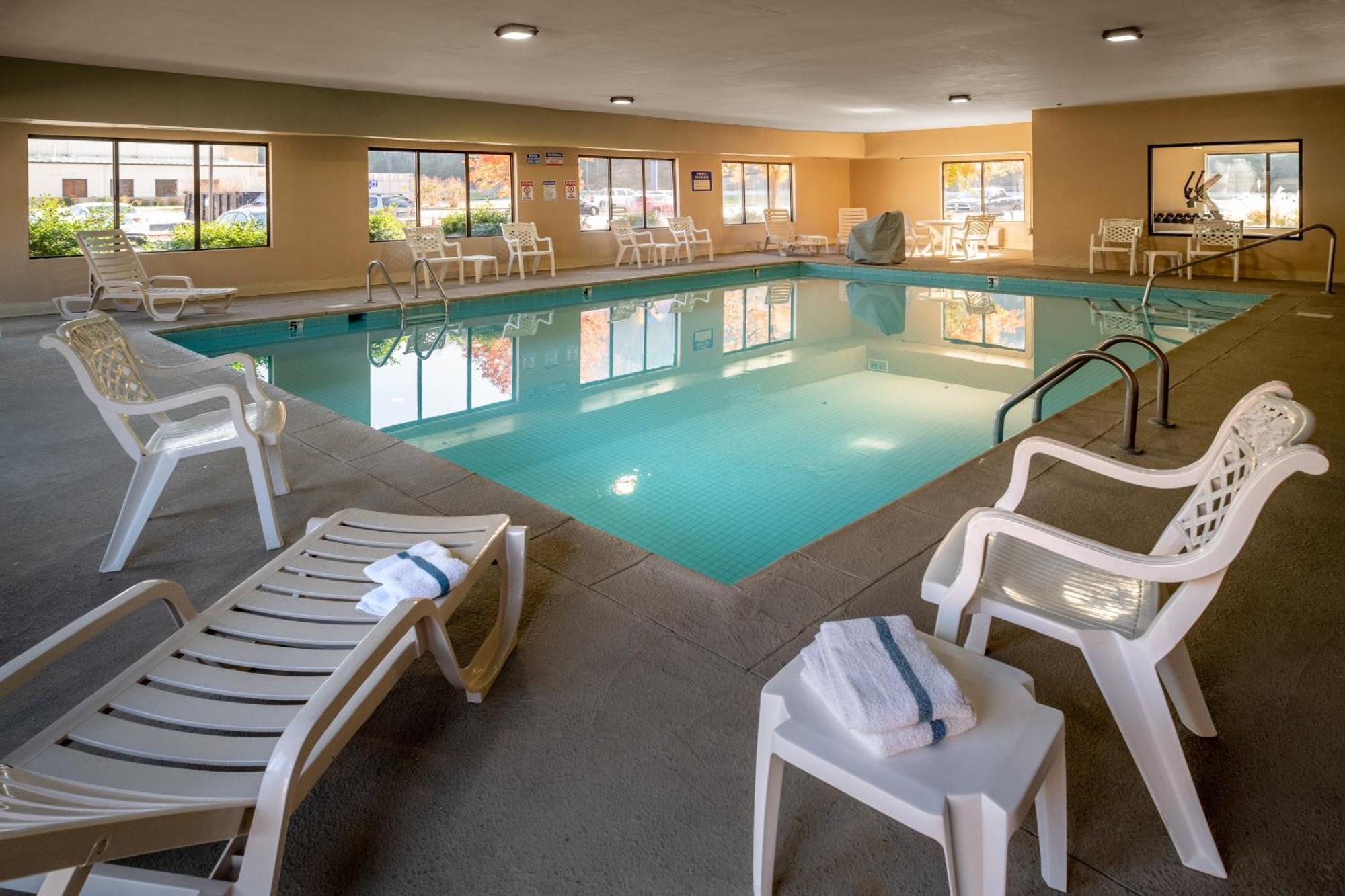 Comfort Suites Prestonsburg West Экстерьер фото